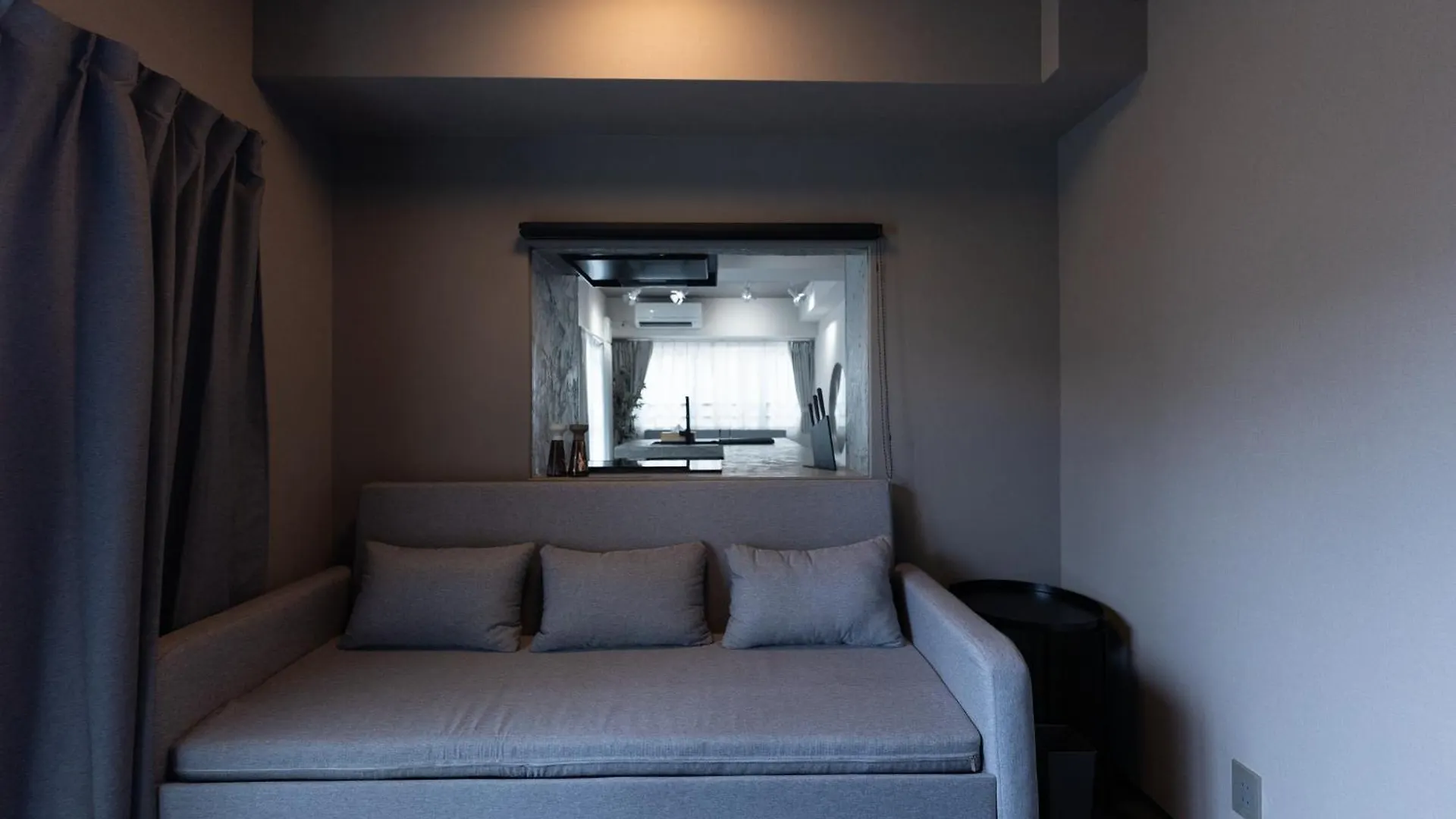 Osaka Bay Wheel Apartment