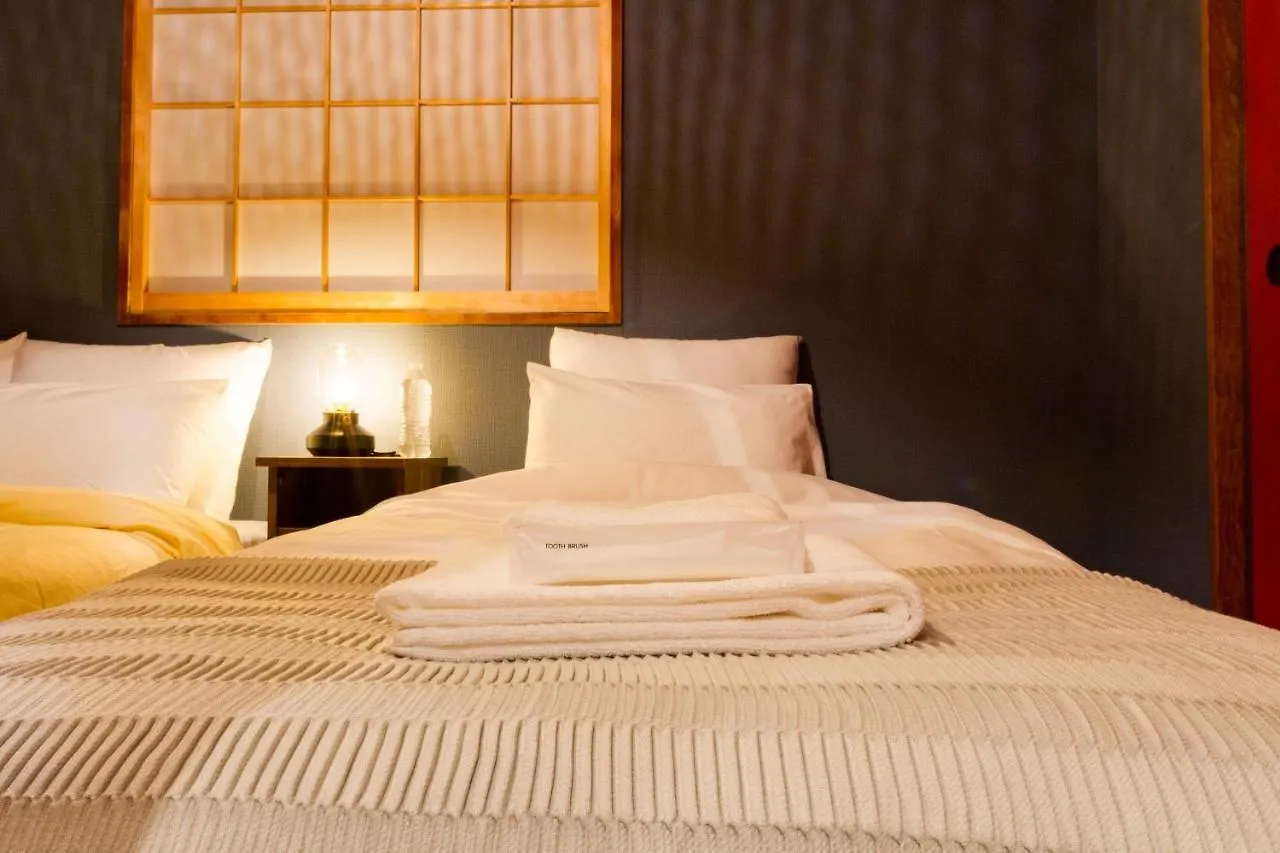 Osaka Bay Wheel Apartment